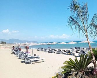 Hotel Villaggio Della Mercede - San Felice Circeo - Beach