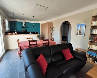 La Casa Del Pou classified near Céret/Thuir garden 800m2 Private parking - Llauro - Wohnzimmer