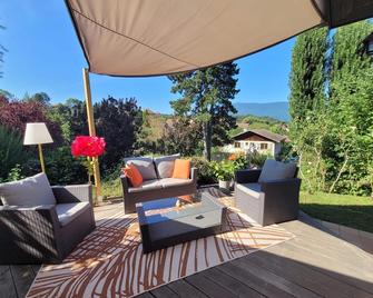 Beautiful Lake Annecy Villa - Menthon-Saint-Bernard - Patio