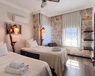 Villa Citronella Boutique Hotel - Antalya - Schlafzimmer