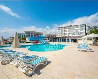 Avalon Hotel - Manavgat