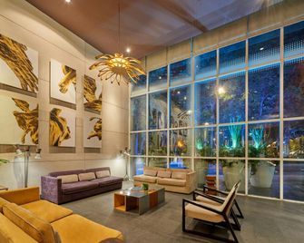 City Express Plus by Marriott Ciudad de México Reforma El Ángel - מקסיקו סיטי - לובי