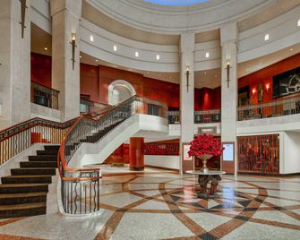 Intercontinental Hotels Chicago Magnificent Mile By IHG - Chicago - Building
