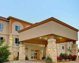 Comfort Inn And Suites Alvarado - Alvarado - Edificio