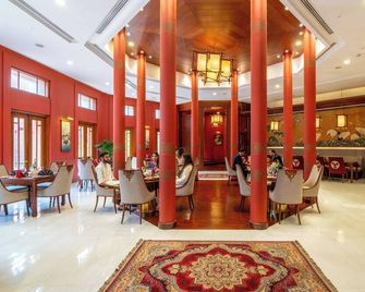 Faisalabad Serena Hotel - Faisalābād