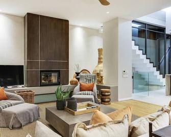 157 Waterkant - Cape Town - Living room