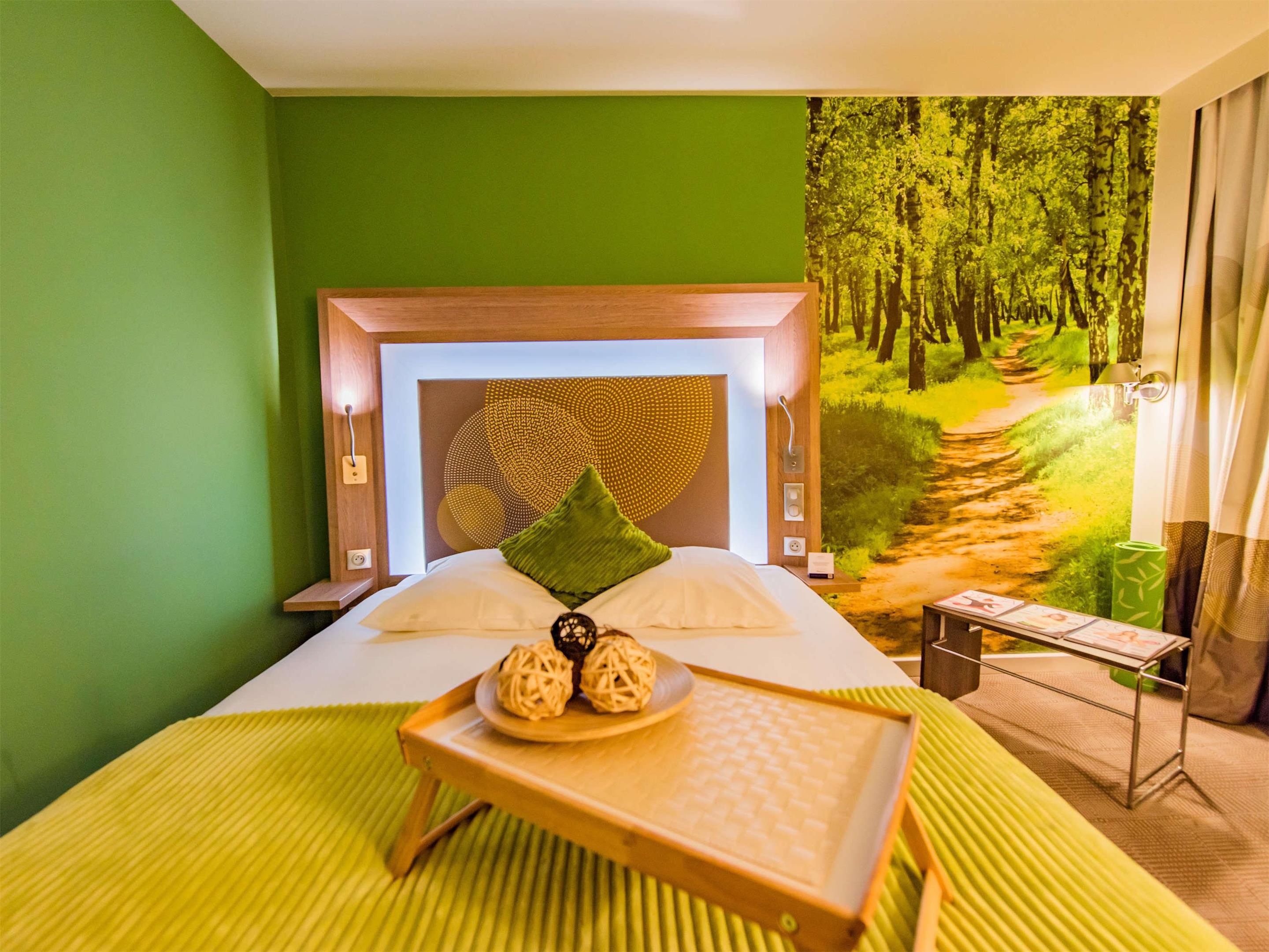 نوفوتيل لودز سنتروم - لودز - غرفة نوم