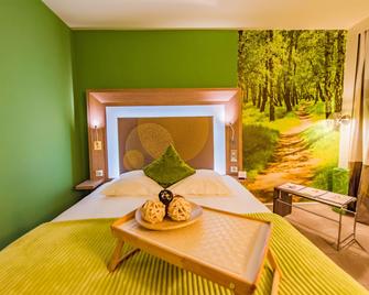 نوفوتيل لودز سنتروم - لودز - غرفة نوم