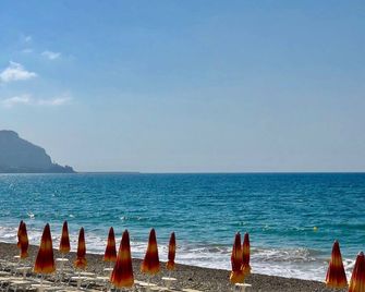 Vallegrande Nature Resort by Geocharme - Cefalù - Beach
