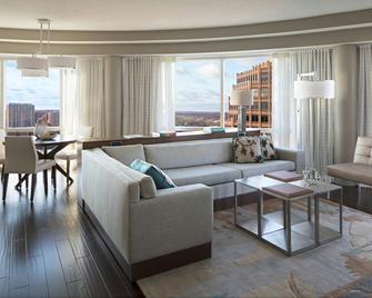 Kansas City Marriott Country Club Plaza - Kansas City - Living room