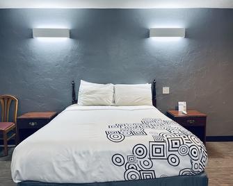 Century 21 Motel - Las Cruces - Bedroom