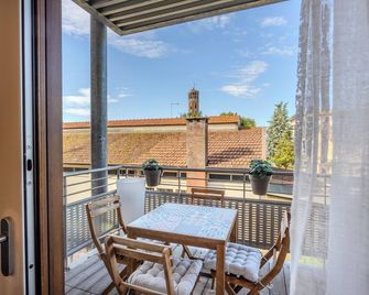 Modern apartment - Quarto d'Altino - Balcony