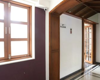 Gobinddham - Mumbai - Passadís