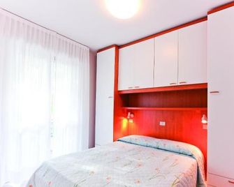 Residenza Ibsen - Lignano Sabbiadoro - Slaapkamer