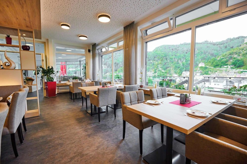 Flair Hotel am Rosenhügel - Garni