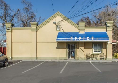 Rodeway Inn 77 1 0 1 Allentown Hotel Deals Reviews Kayak