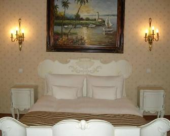 Hotel Am Ring - סיביו - חדר שינה