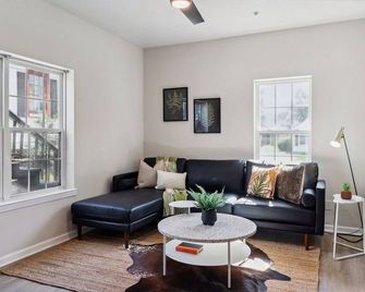 Boho Creciendo - Thunderbolt