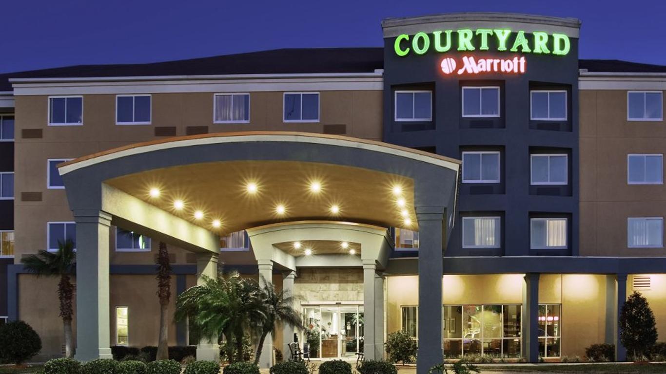 Courtyard by Marriott Tampa Oldsmar