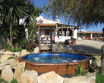 Da Silva Surfcamp - Lourinhã - Pool