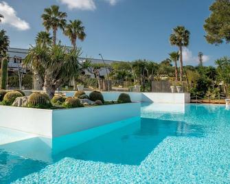 Villa Favorita Hotel e Resort - Marsala - Pool