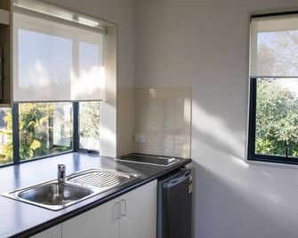 Asure Phoenix Motor Inn - בלנהיים - מטבח