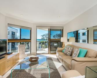 Bayview Beachfront Apartments - Byron Bay - Wohnzimmer