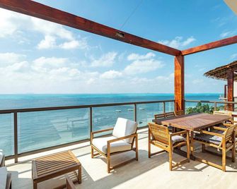Artila Isla Mujeres: Beautiful PH with breathtaking views of the Caribbean Sea - Isla Mujeres - Balkon