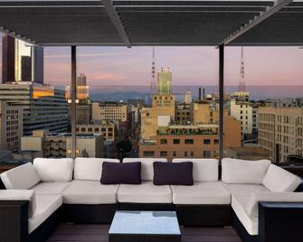 The Haas, Trademark Collection by Wyndham - Los Angeles - Balcony