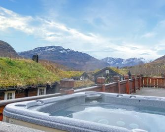 3 bedroom beautiful home in Straumgjerde - Skodje