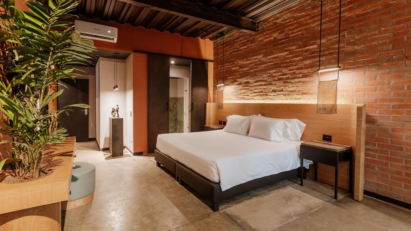 أرت هوتل بوتيك ميديلين