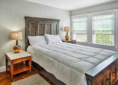 Large Maine Home - 5 Min Walk To Old Orchard Beach - Old Orchard Beach - Habitación