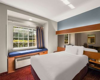 Econo Lodge Inn and Suites Mesquite - Dallas East - Mesquite - Slaapkamer