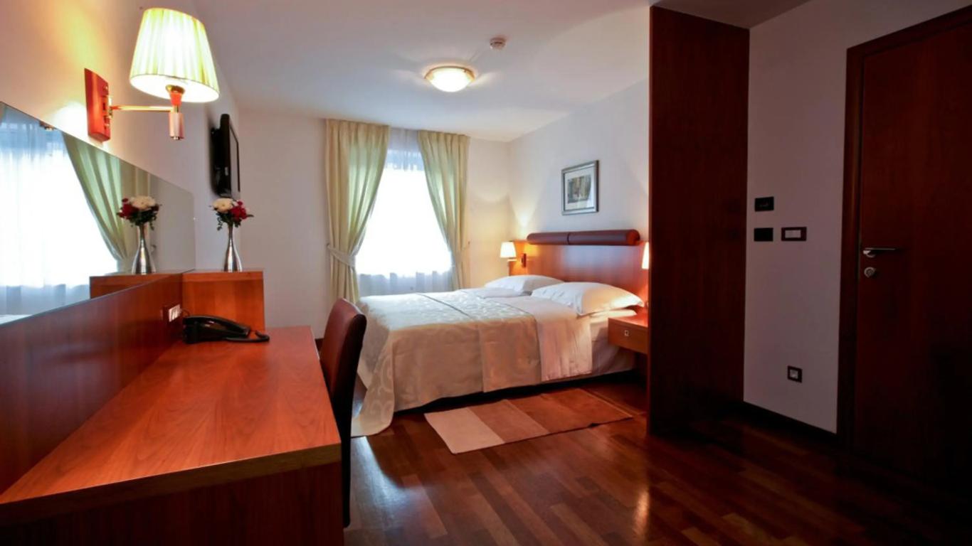 Hotel Croatia