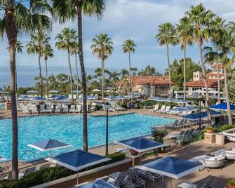 Finding Meili-Waterside Newport Coast Resort + Amenities. 2br Condo - Newport Coast - Pool