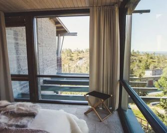 Ruka Peak - Boutique Hotel & Restaurant - Kuusamo - Parveke