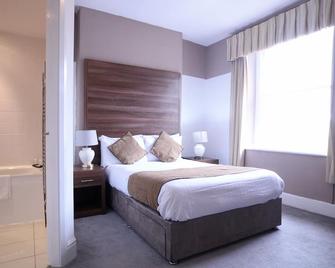 The Broadway Hotel - Llandudno - Bedroom