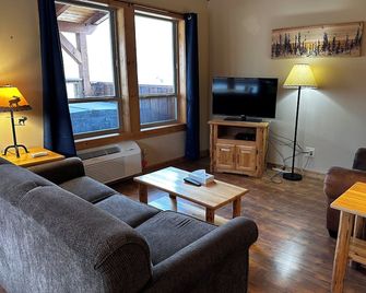 Methow River Lodge and Cabins - Winthrop - Soggiorno