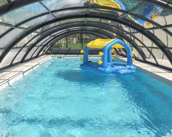 Homerez - Apt. Saint-Martin-des-Entrées - Bayeux - Pool