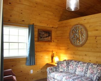 Glacier Haven Inn - Essex