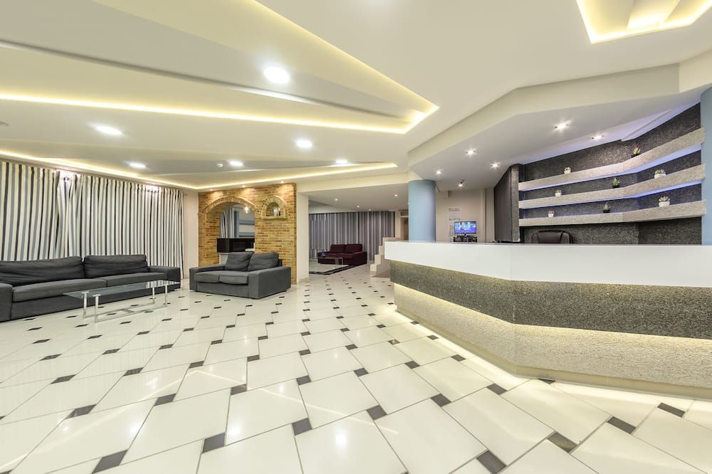 Karras Hotel - לגנאס - לובי