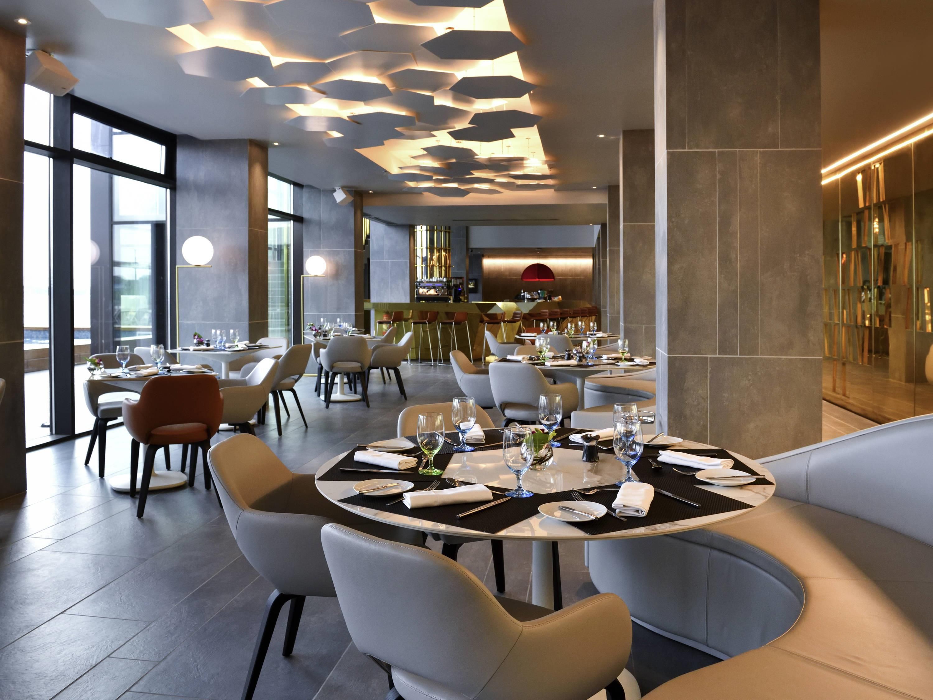 Pullman Abidjan - אביג'אן - מסעדה