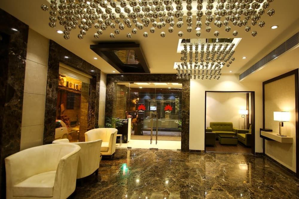 Hotel The Prime Balaji Deluxe, City Centre, With Free Airport Pickup - ניו דלהי - לובי