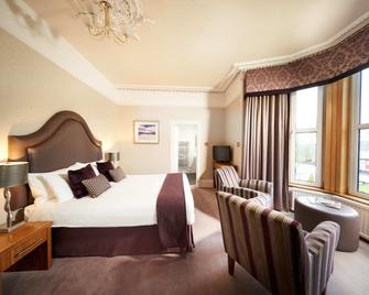 Poppies Hotel - Callander - Schlafzimmer