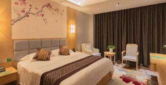 Yanfeng Hotel - Shiyan - Bedroom