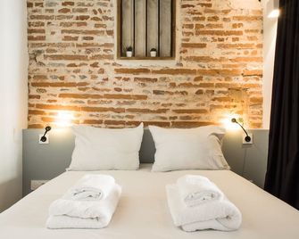 Le Diebold - Appartement 2 Chambres Climatisé - Toulouse - Bedroom