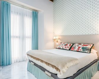 Smartr Sevilla Las Dueñas - Seville - Slaapkamer