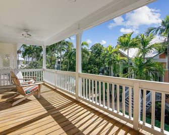 Coral Palm by Avantstay Key West Walkable Gated Community & Shared Pool - Key West - Balcony