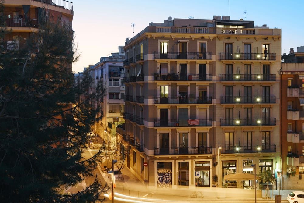 فندق بروميل