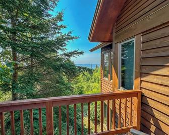 Poplar River Condos 601 - Lake Superior - Lutsen, Mn - Lutsen - Balkon